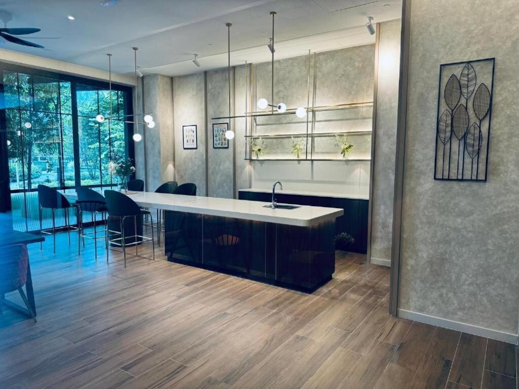 Exclusive Unit In Bukit Bintang * Kuala Lumpur