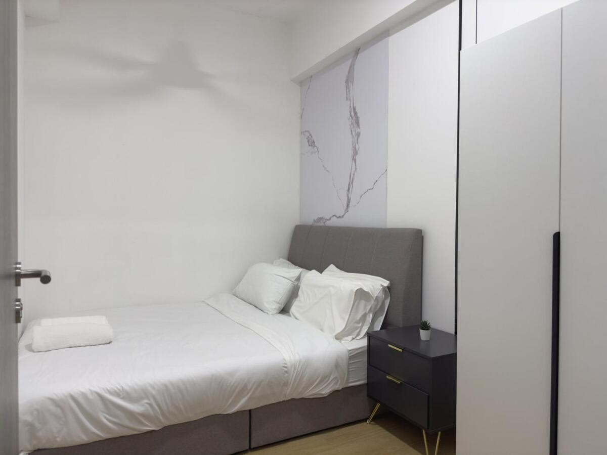 Exclusive Unit In Bukit Bintang Apartemen